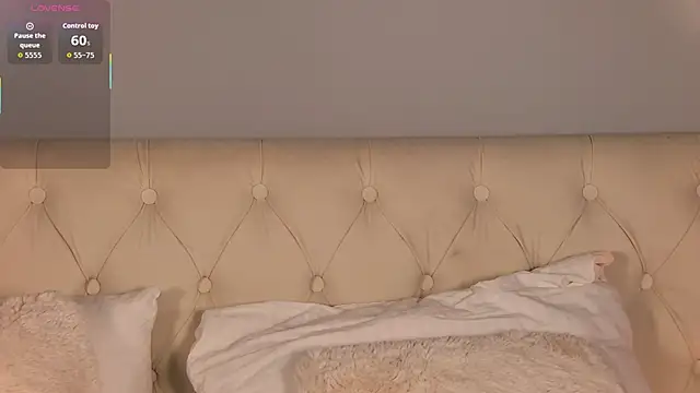 MaryDavies Adlı Modelin Canlı XXX Sohbeti