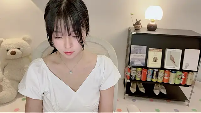 Chat XXX en directo de Onechestnut