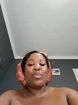 Živý XXX chat SWEETDOLLY29XX