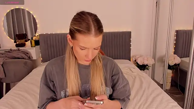 CassieRayss' Live XXX Chat