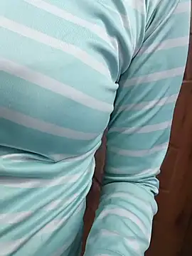 XXX chat uživo modela PUNAM456