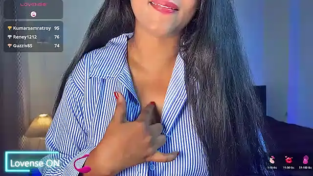 Chat +18 de Pinku_shine ao vivo