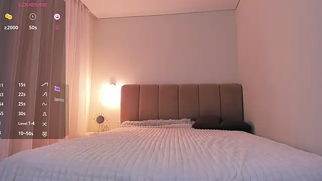 Aquilaris_'s Live XXX Chat