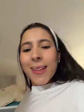 Chat XXX en directo de LittleDoll___