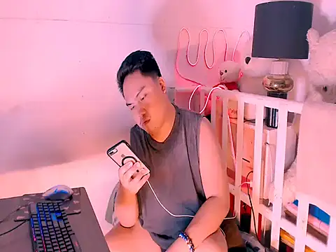 Hardking_69 লাইভ XXX চ্যাট