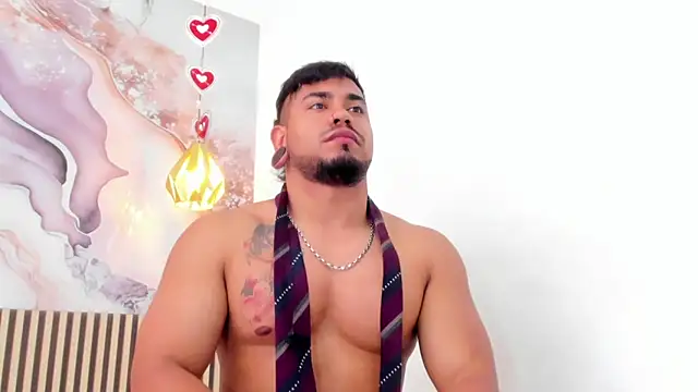 BrianMalonee Live XXX-chat