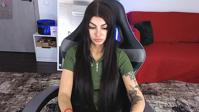 AnacondaOnn's Live XXX Chat