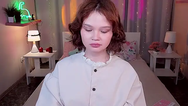 EmilyChaves: онлайн-секс-чат
