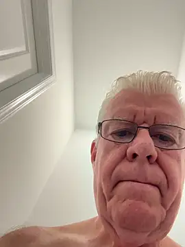 NeoOnSC webcam show