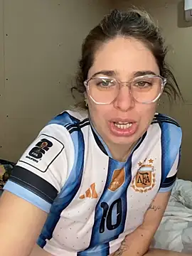 soyanahii Adlı Modelin Canlı XXX Sohbeti