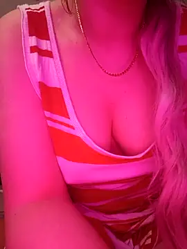 Chat XXX en directo de Quenn_Chiraz_Squirt