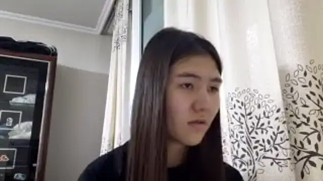 LimpedFlybyn Live XXX chat