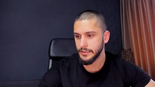TroyWadee – Naživo XXX chat