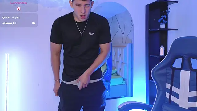 Chatroom XXX en direct de JamesCr_