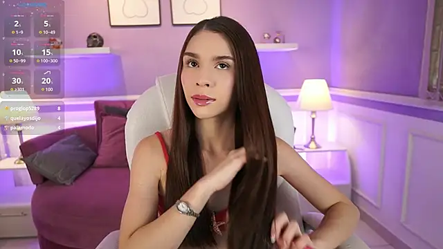 Živý XXX chat AlinaBennet_