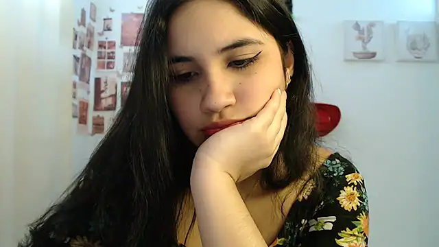 InocentHeaven1's Live XXX Chat