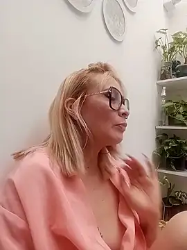 CandieGilson__ live XXX chat