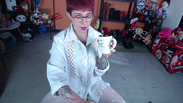 Chat XXX en directo de MissMiia2
