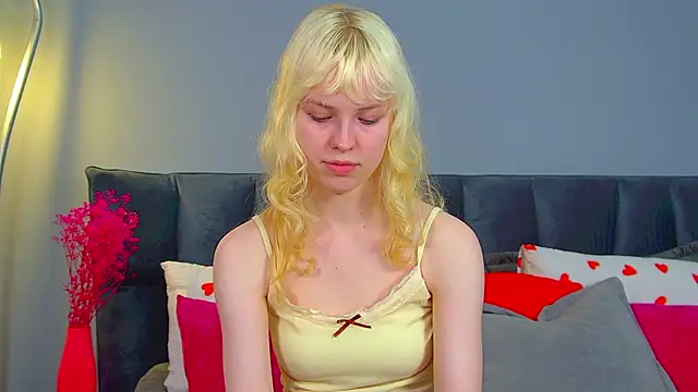 HannahHollis' Live XXX Chat
