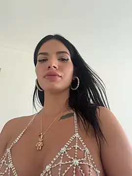 XXX chat uživo modela RaniaSnow