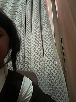 Loviiie Obrolan Langsung XXX