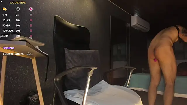 Czat XXX na żywo – MarkWalker__