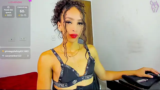 Онлайн чат XXX Miissblunt