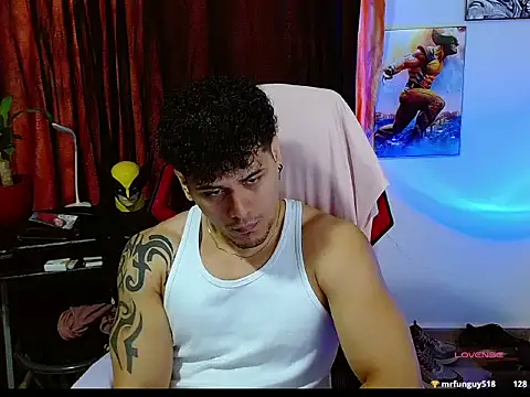 Logan0626 élő XXX-chatje