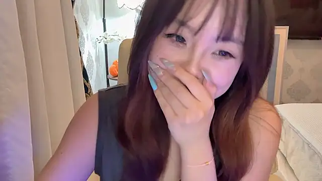 Živý XXX chat LongLongQueen
