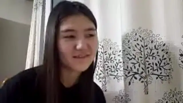 LimpedFlyby Chat XXX live
