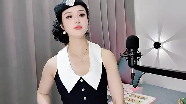 Chat XXX Live Momo-Wow