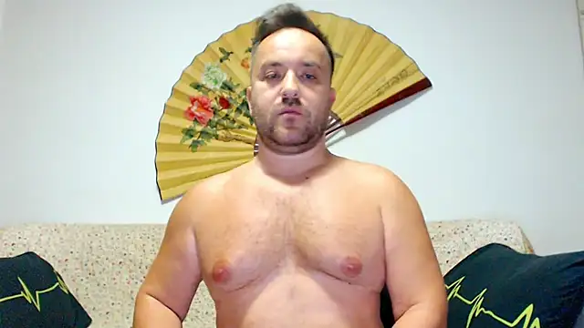 Hairy9inch webkamerás műsora