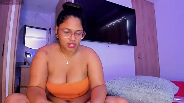 XXX chat uživo modela iriss_25