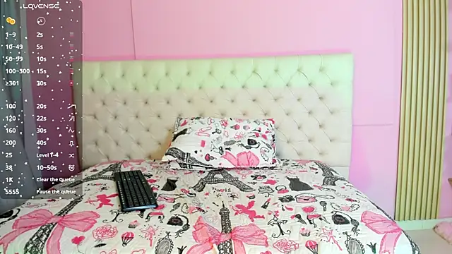 kiity_horny_'s Live XXX Chat