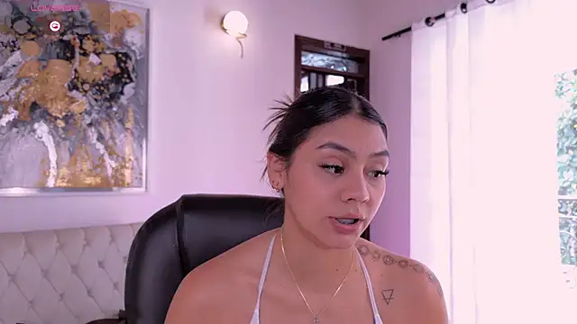 AllyJensen Adlı Modelin Canlı XXX Sohbeti