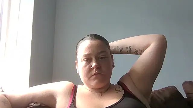 MysteriousAlaya Adlı Modelin Canlı XXX Sohbeti