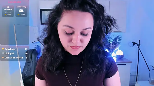 Czat XXX na żywo – Stella_Qutie