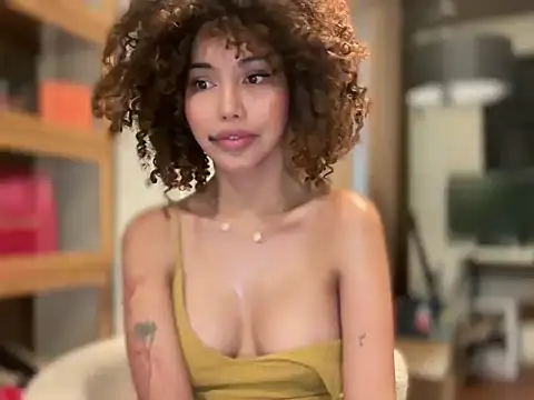 แชท XXX สดของ itsAmericanFucker