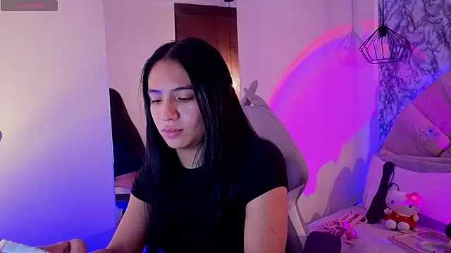 Czat XXX na żywo – _emma_miller_