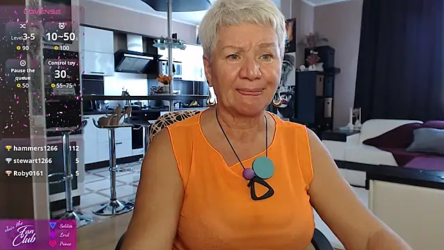 roxana_brooks: απευθείας συνομιλία ΧΧΧ