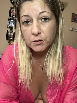 NikkiBlisss' Live XXX Chat