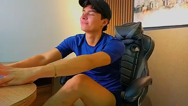 Esteban_Fire: απευθείας συνομιλία ΧΧΧ