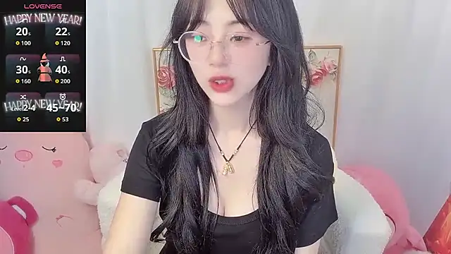 -ruoruo-'s Live XXX Chat