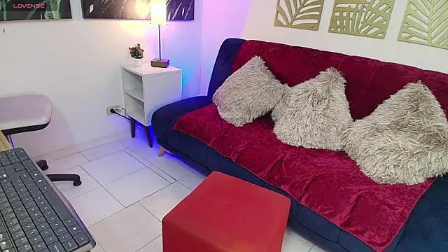 ela_boop লাইভ XXX চ্যাট