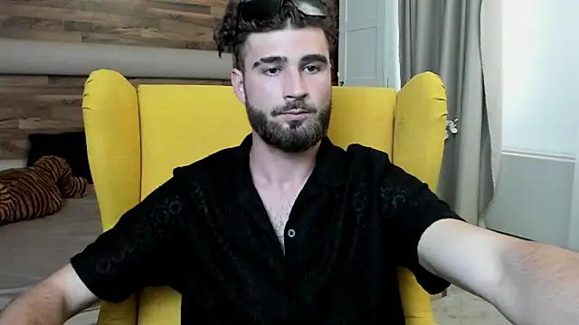 KyloEast's Live XXX Chat