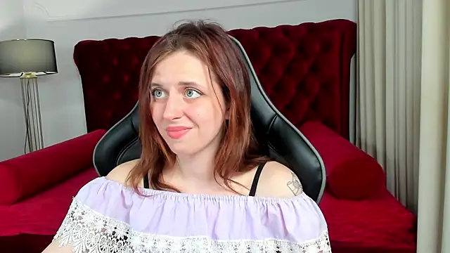 Онлайн чат XXX FreyaVeys