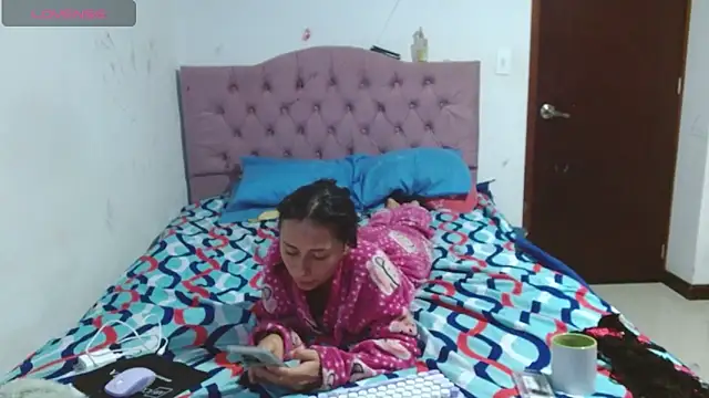 katty_hottest's Live XXX Chat