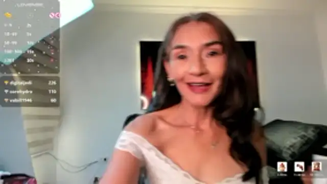 Emma_Mendozaa 现场聊天室
