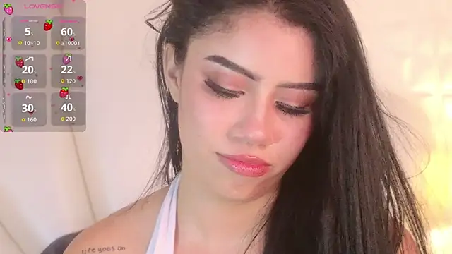 XXX chat uživo modela SammyJhuls
