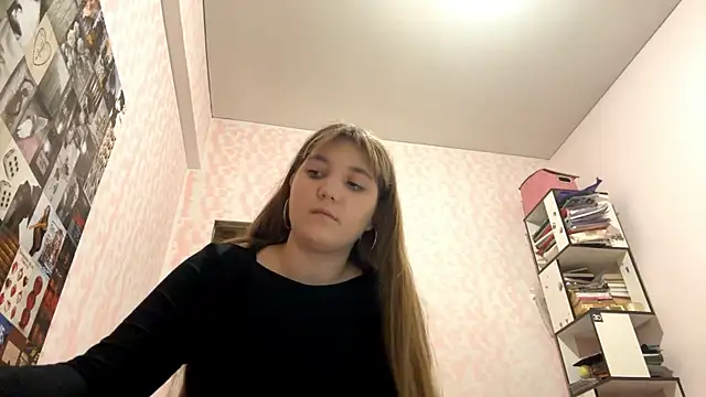 JanineThielman Adlı Modelin Canlı XXX Sohbeti